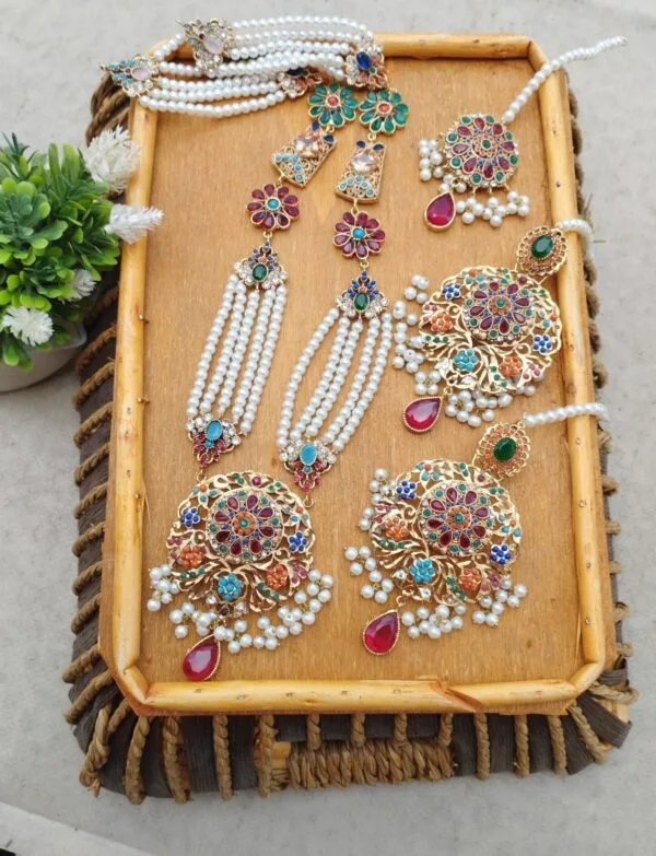 Most Beautiful Nouratan Mala Set