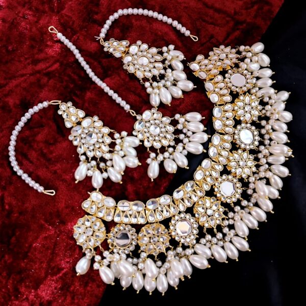 Farshi Kundan Gold Plated Sheesha Kundan set