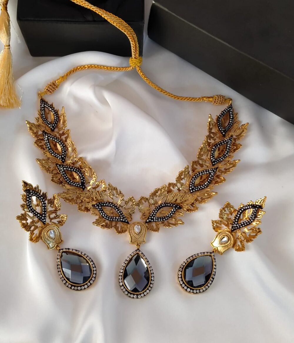 Handmade Doublet Stone 2tone Victorian Polish Necklace Set - Image 4