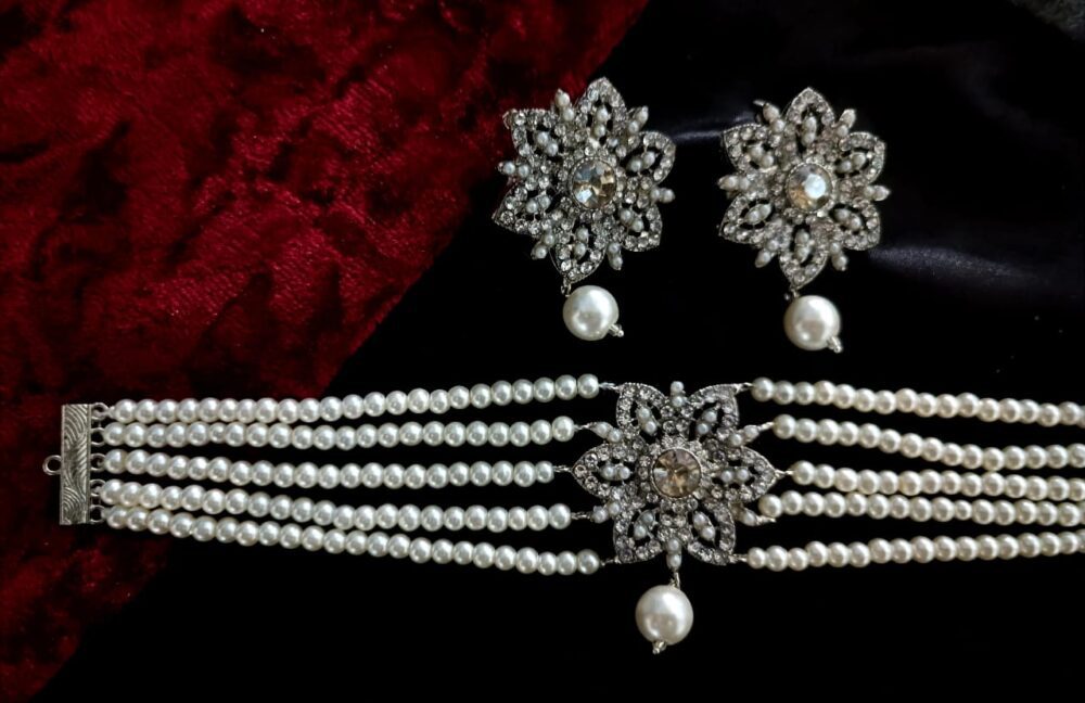 Choker Set - Image 8