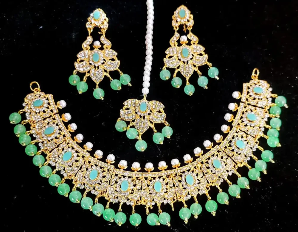 Casting Fine Quality Nouratan Real Stone Choker Set with Bindia