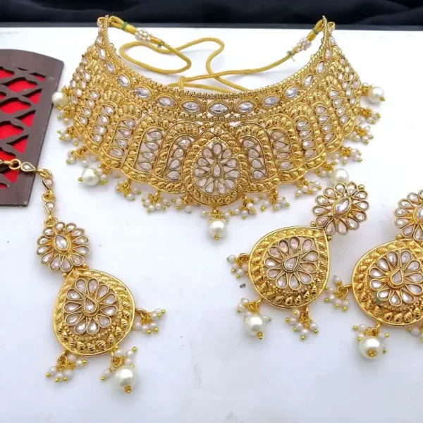 Pakistani Bridal Accessories