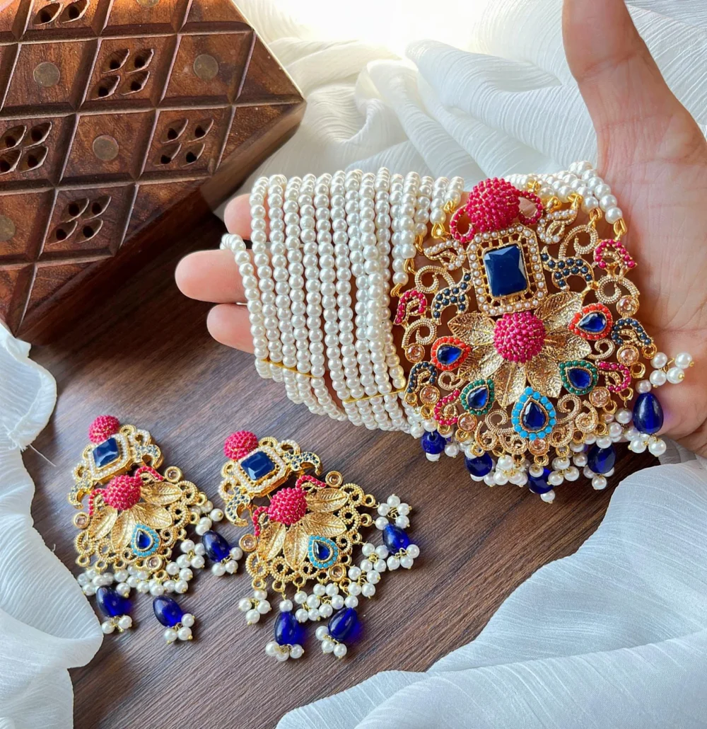 Nouratan Mala Set with Earrings - Image 6