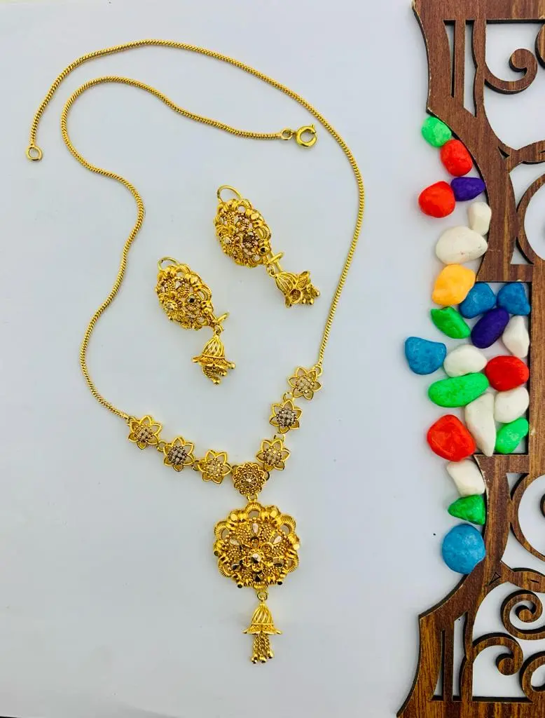 artificial jewellery brands in pakistan