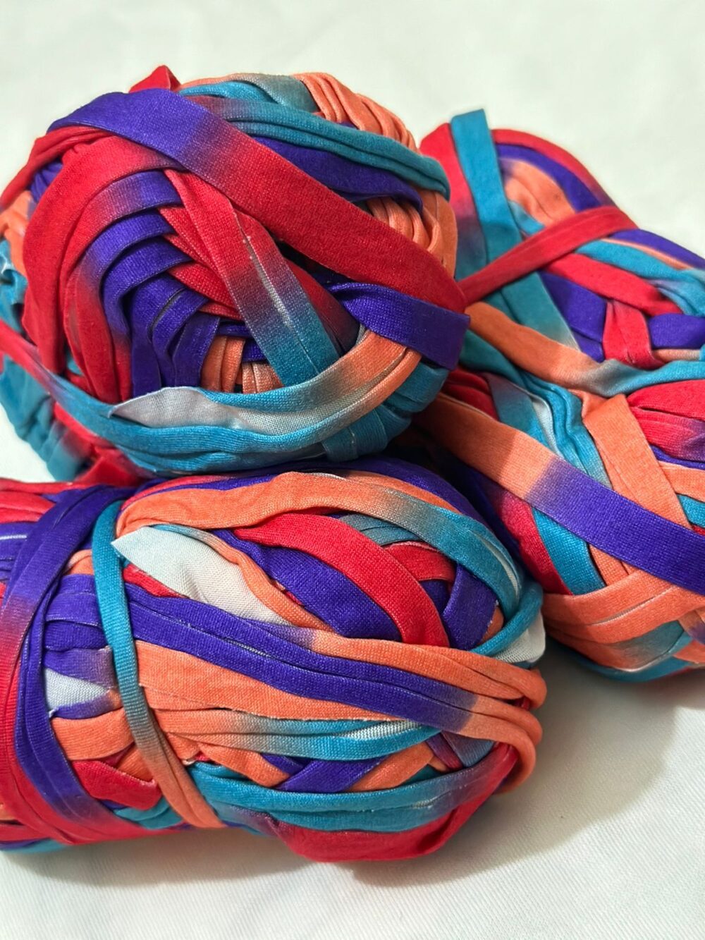 Dark Rainbow T-Shirt Yarn 100gm - Image 3