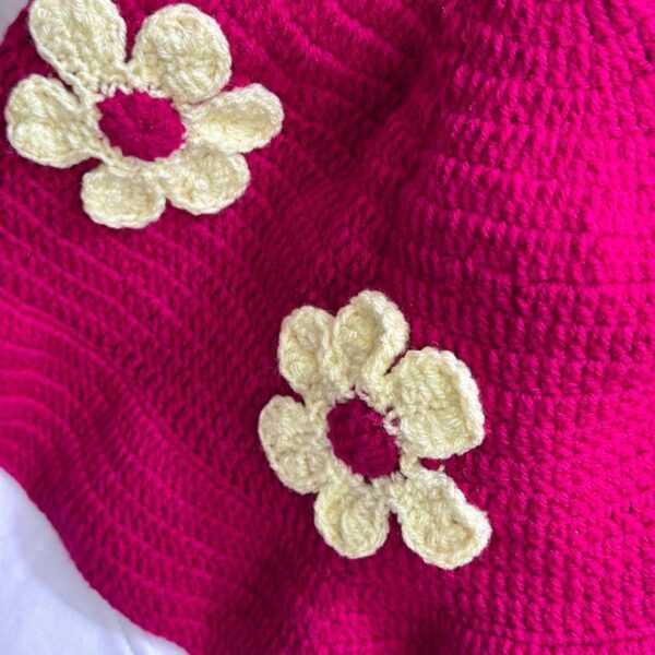 Yarn Knitted Cap (Dark Pink)