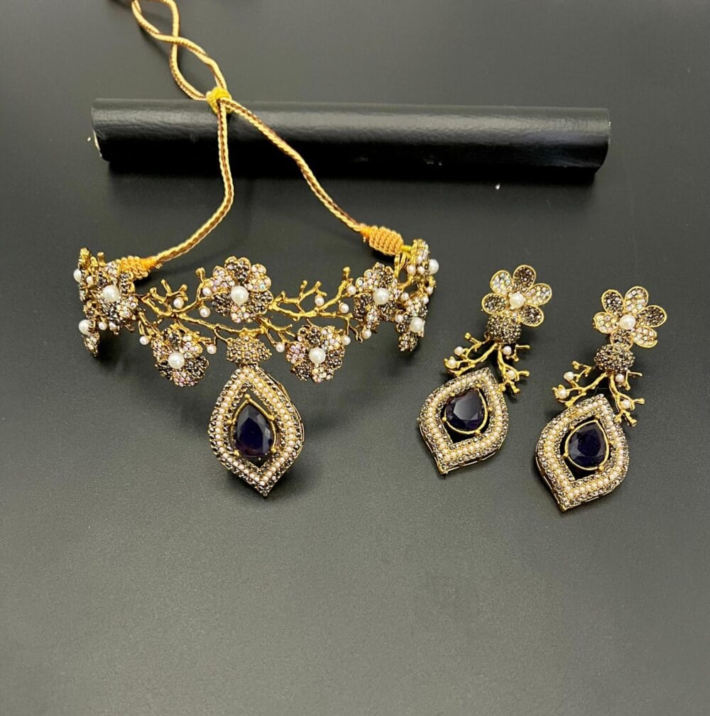 Choker Set - Image 5