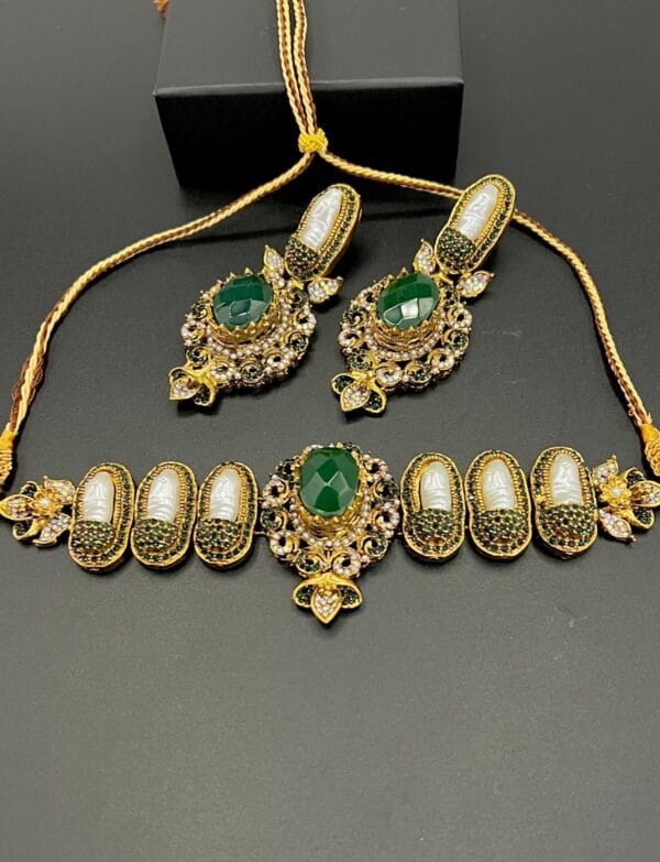 Choker Set with Earrings